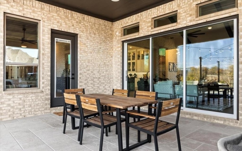11221 Hickory Falls Drive, Argyle, TX 76226, 4 Bedrooms Bedrooms, ,6 BathroomsBathrooms,Residential,For Sale,11221 Hickory Falls Drive,21001213