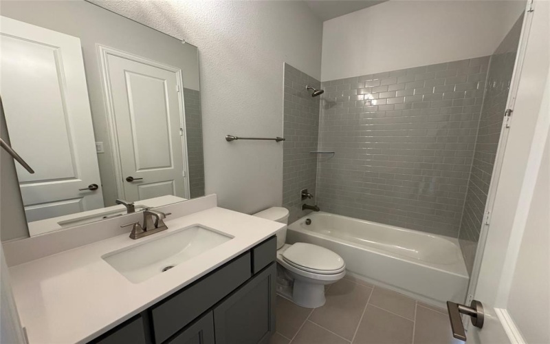 2228 Euclid Drive, Rockwall, TX 75087, 4 Habitaciones Habitaciones , ,3 BañosBaños,Residential,En Venta,2228 Euclid Drive,21001297