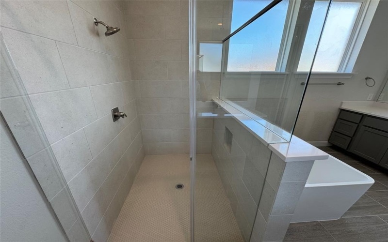 2228 Euclid Drive, Rockwall, TX 75087, 4 Habitaciones Habitaciones , ,3 BañosBaños,Residential,En Venta,2228 Euclid Drive,21001297
