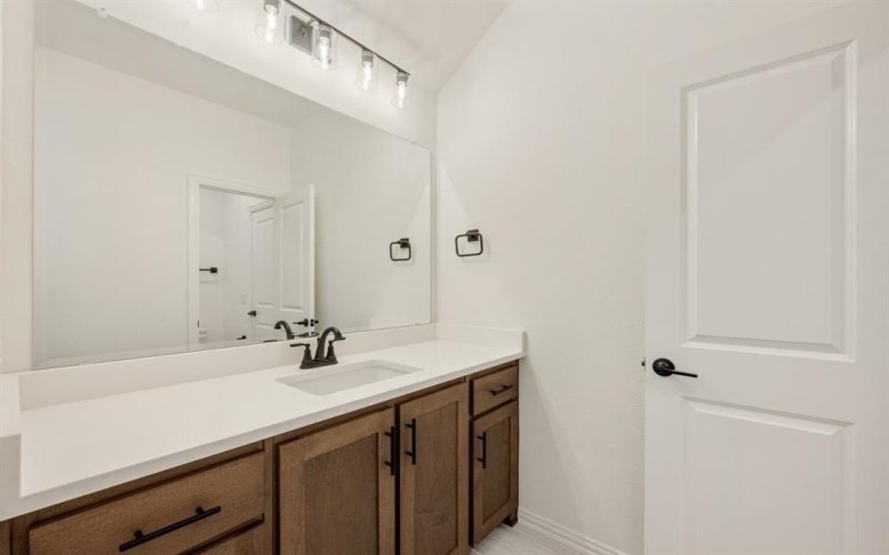 1229 Dove Haven Drive, Justin, TX 76247, 4 Habitaciones Habitaciones , ,3 BañosBaños,Residential,En Venta,1229 Dove Haven Drive,21001321