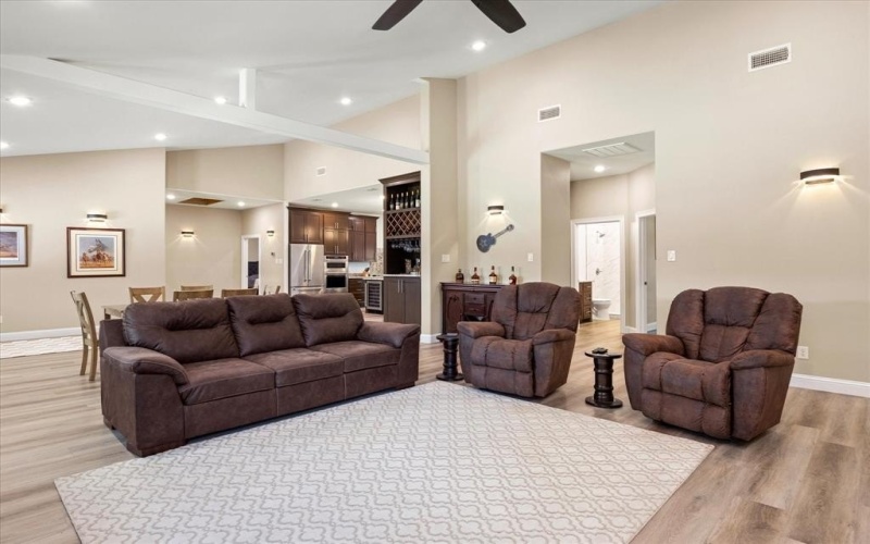 11330 FM 914, Stephenville, TX 76401, 3 Bedrooms Bedrooms, ,2 BathroomsBathrooms,Residential,For Sale,11330 FM 914,21001408