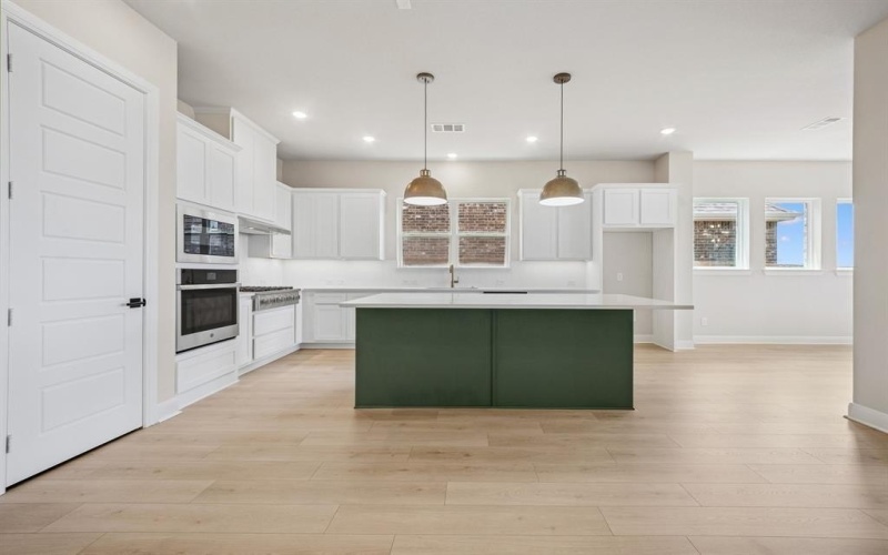 14512 Capridge Road, Fort Worth, TX 76008, 4 Bedrooms Bedrooms, ,5 BathroomsBathrooms,Residential,For Sale,14512 Capridge Road,21001420