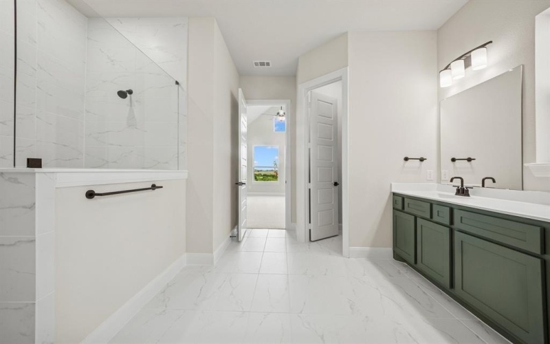 14512 Capridge Road, Fort Worth, TX 76008, 4 Bedrooms Bedrooms, ,5 BathroomsBathrooms,Residential,For Sale,14512 Capridge Road,21001420