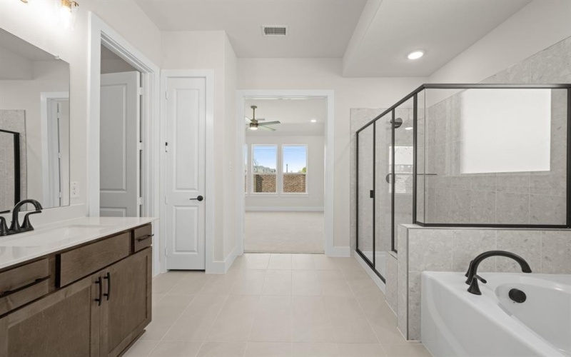 715 Bluestem, Mansfield, TX 76063, 4 Habitaciones Habitaciones , ,3 BañosBaños,Residential,En Venta,715 Bluestem,0,21001516