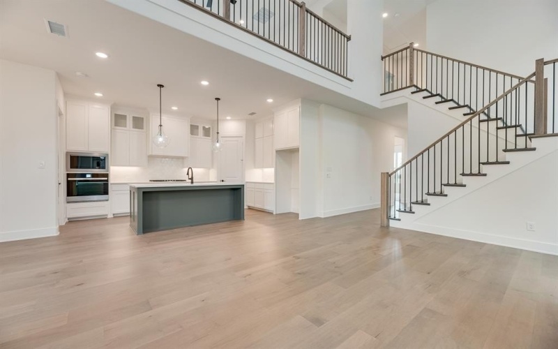 13621 Dalewood Mews, Frisco, TX 75033, 4 Bedrooms Bedrooms, ,5 BathroomsBathrooms,Residential,For Sale,13621 Dalewood Mews,21001519
