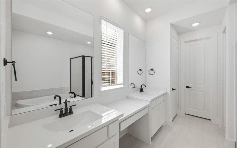 1628 Gimlet Lane, Fort Worth, TX 76052, 4 Habitaciones Habitaciones , ,5 BañosBaños,Residential,En Venta,1628 Gimlet Lane,0,21001584