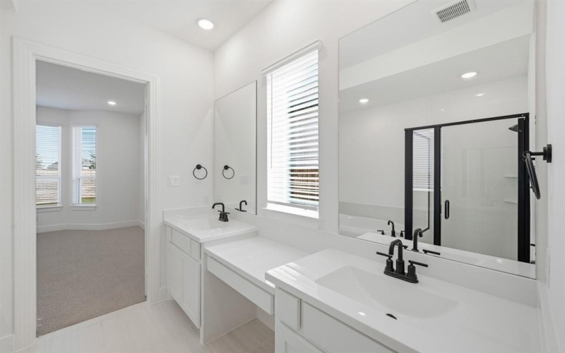 1628 Gimlet Lane, Fort Worth, TX 76052, 4 Habitaciones Habitaciones , ,5 BañosBaños,Residential,En Venta,1628 Gimlet Lane,0,21001584