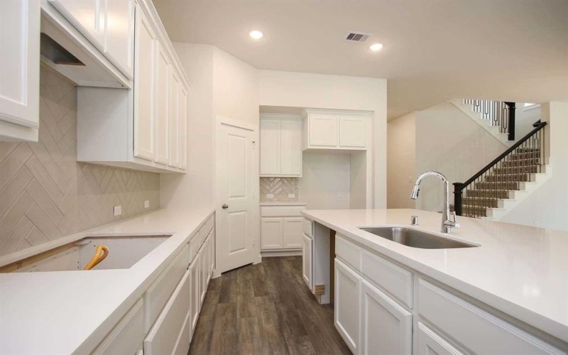1628 Gimlet Lane, Fort Worth, TX 76052, 4 Habitaciones Habitaciones , ,5 BañosBaños,Residential,En Venta,1628 Gimlet Lane,21001584