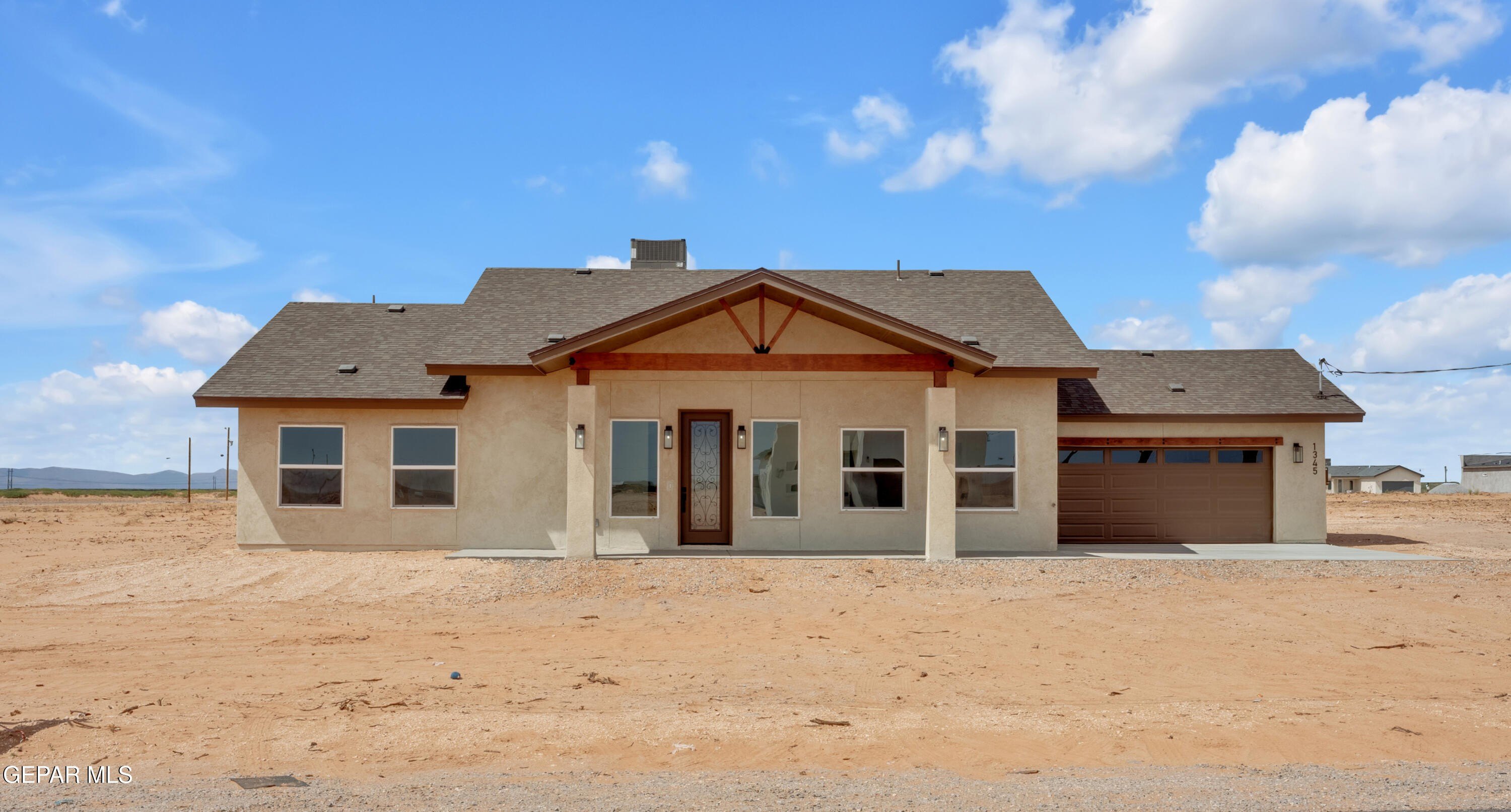 1385 Syrian Desert Drive, Chaparral, NM 88081, 4 Habitaciones Habitaciones , ,2 BañosBaños,Residential,En Venta,1385 Syrian Desert Drive,907986