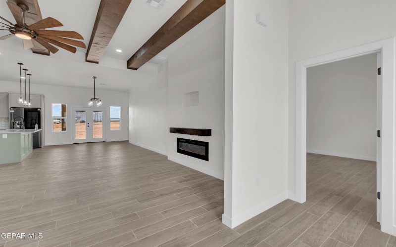 1385 Syrian Desert Drive, Chaparral, NM 88081, 4 Habitaciones Habitaciones , ,2 BañosBaños,Residential,En Venta,1385 Syrian Desert Drive,907986