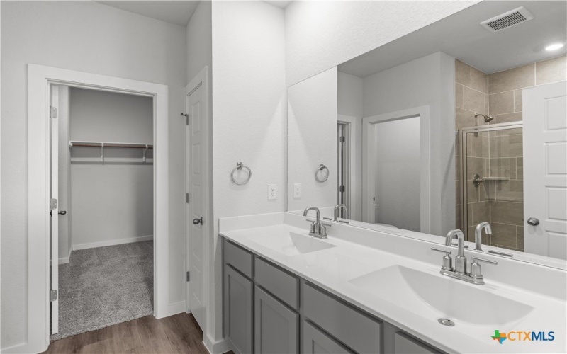 761 Whitman Street, New Braunfels, TX 78130, 3 Habitaciones Habitaciones , ,2 BañosBaños,Residential,En Venta,761 Whitman Street,586630