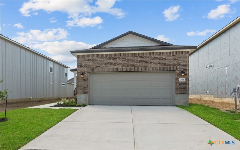 761 Whitman Street, New Braunfels, TX 78130, 3 Habitaciones Habitaciones , ,2 BañosBaños,Residential,En Venta,761 Whitman Street,586630