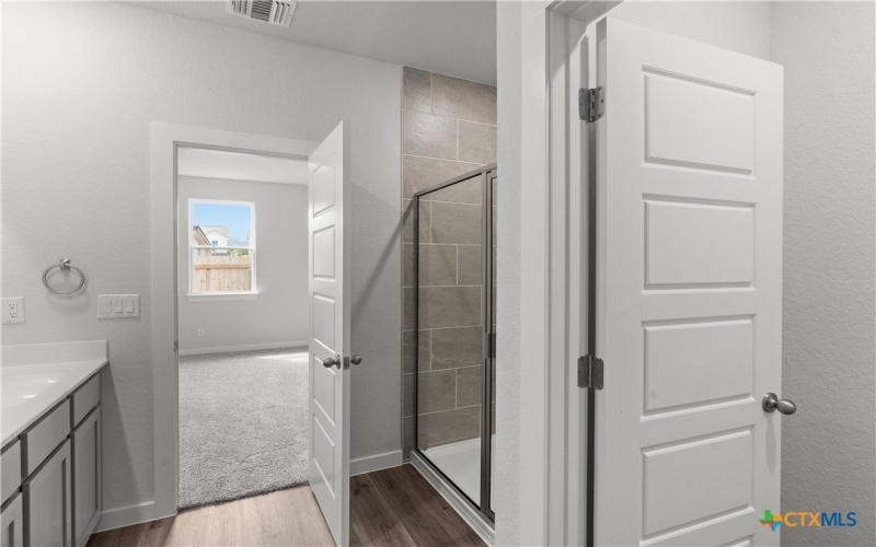 761 Whitman Street, New Braunfels, TX 78130, 3 Habitaciones Habitaciones , ,2 BañosBaños,Residential,En Venta,761 Whitman Street,586630