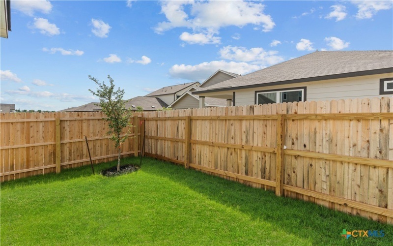 761 Whitman Street, New Braunfels, TX 78130, 3 Habitaciones Habitaciones , ,2 BañosBaños,Residential,En Venta,761 Whitman Street,586630