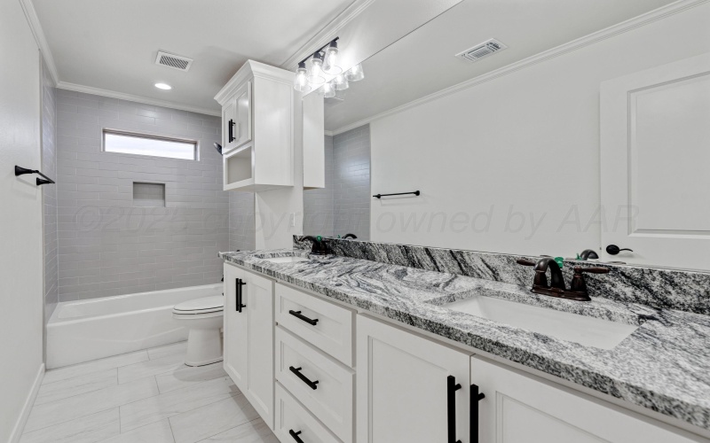 9300 LARKSPUR DR, Amarillo, TX 79119, 4 Habitaciones Habitaciones , ,2 BañosBaños,Residential,En Venta,9300 LARKSPUR DR,0,25-6350