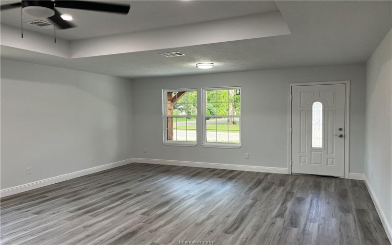 211 Moss Avenue, Hearne, TX 77859, 3 Habitaciones Habitaciones , ,2 BañosBaños,Residential,En Venta,211 Moss Avenue,25007976