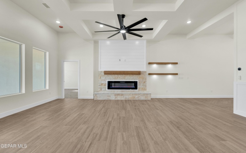 13397 Emerald Pearl Drive, Horizon City, TX 79928, 3 Bedrooms Bedrooms, ,2 BathroomsBathrooms,Residential,For Sale,13397 Emerald Pearl Drive,926516
