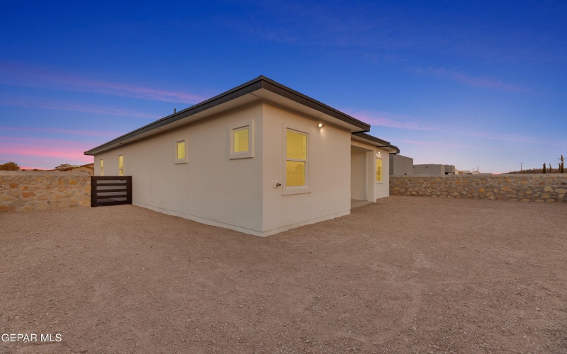 284 Emerald Dust Place, Horizon City, TX 79928, 3 Bedrooms Bedrooms, ,2 BathroomsBathrooms,Residential,For Sale,284 Emerald Dust Place,926520