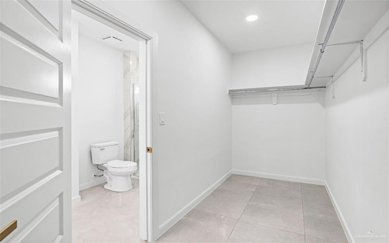1120 Baker Lane, Edinburg, TX 78541, 3 Bedrooms Bedrooms, ,2 BathroomsBathrooms,Residential,For Sale,1120 Baker Lane,0,473565