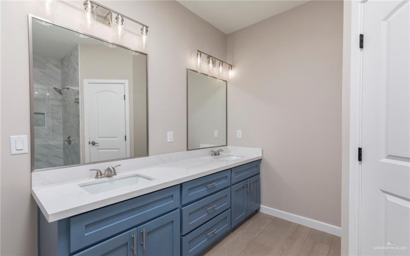 1003 Magnolia, Mission, TX 78574, 3 Habitaciones Habitaciones , ,2 BañosBaños,Residential,En Venta,1003 Magnolia,476100