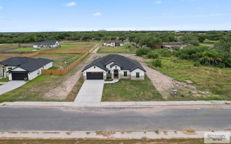 29002 REYNOLDS DR ## 18, LA FERIA, TX 78559, 4 Habitaciones Habitaciones , ,2 BañosBaños,Residential,En Venta,29002 REYNOLDS DR,29765959