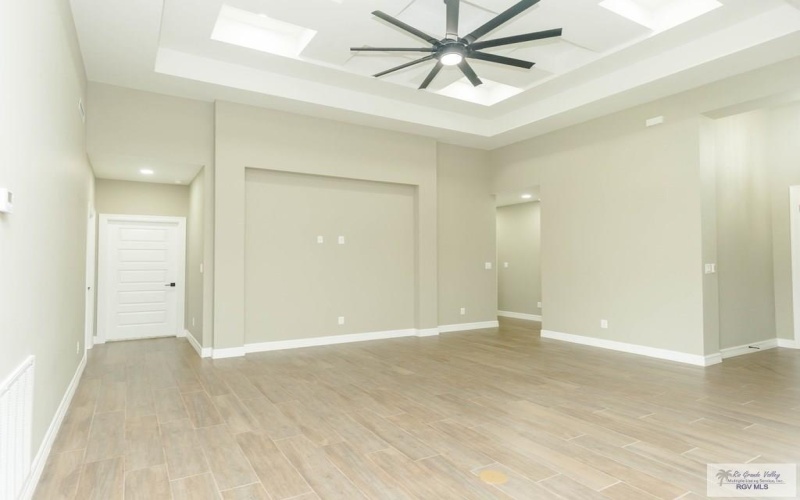 2605 S NEEL DR, BROWNSVILLE, TX 78526, 3 Bedrooms Bedrooms, ,2 BathroomsBathrooms,Residential,For Sale,2605 S NEEL DR,29766851