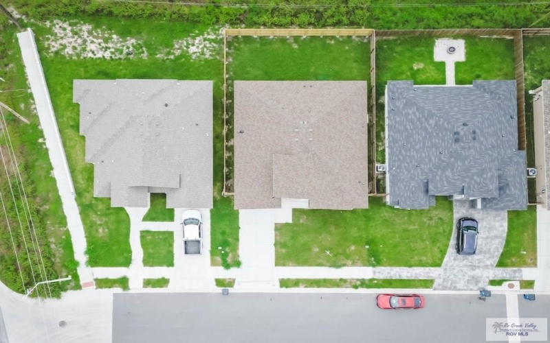 2605 S NEEL DR, BROWNSVILLE, TX 78526, 3 Bedrooms Bedrooms, ,2 BathroomsBathrooms,Residential,For Sale,2605 S NEEL DR,29766851