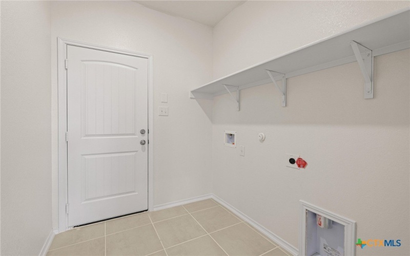 722 Ryan Street, Belton, TX 76513, 4 Habitaciones Habitaciones , ,3 BañosBaños,Residential,En Venta,722 Ryan Street,565112