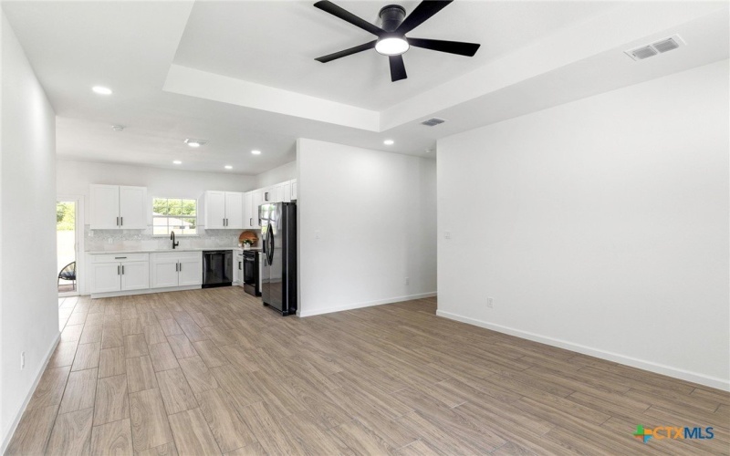 907 Fannin Street, Lockhart, TX 78644, 3 Bedrooms Bedrooms, ,2 BathroomsBathrooms,Residential,For Sale,907 Fannin Street,584096
