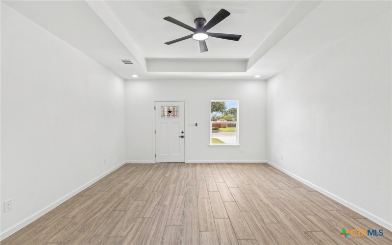 907 Fannin Street, Lockhart, TX 78644, 3 Bedrooms Bedrooms, ,2 BathroomsBathrooms,Residential,For Sale,907 Fannin Street,584096