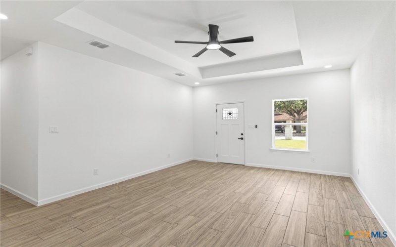 907 Fannin Street, Lockhart, TX 78644, 3 Bedrooms Bedrooms, ,2 BathroomsBathrooms,Residential,For Sale,907 Fannin Street,584096