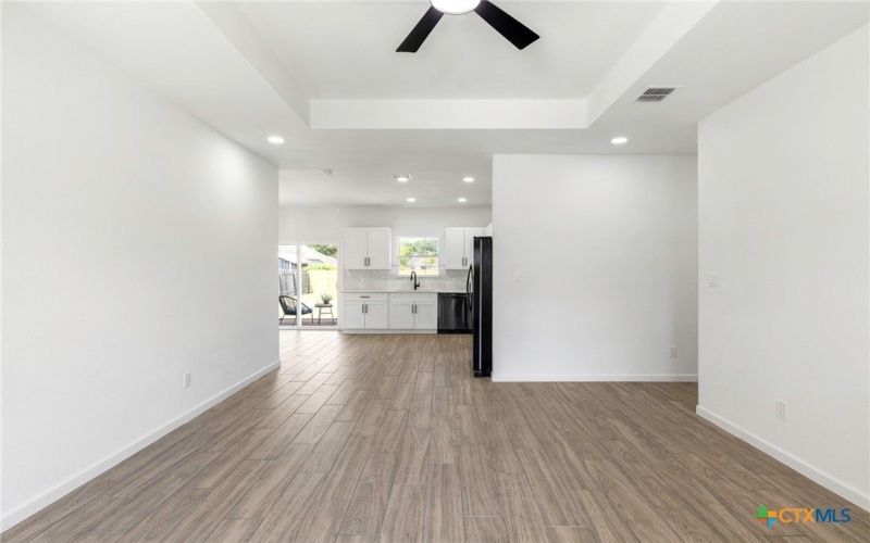 907 Fannin Street, Lockhart, TX 78644, 3 Bedrooms Bedrooms, ,2 BathroomsBathrooms,Residential,For Sale,907 Fannin Street,584096