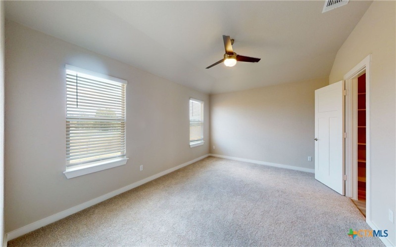 4014 Baerlon Cove, Killeen, TX 76542, 4 Bedrooms Bedrooms, ,2 BathroomsBathrooms,Residential,For Sale,4014 Baerlon Cove,586705