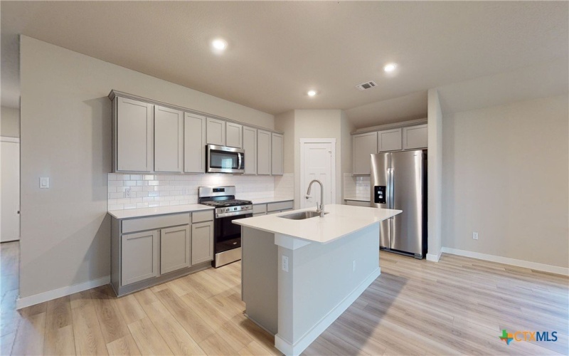 4014 Baerlon Cove, Killeen, TX 76542, 4 Bedrooms Bedrooms, ,2 BathroomsBathrooms,Residential,For Sale,4014 Baerlon Cove,586705