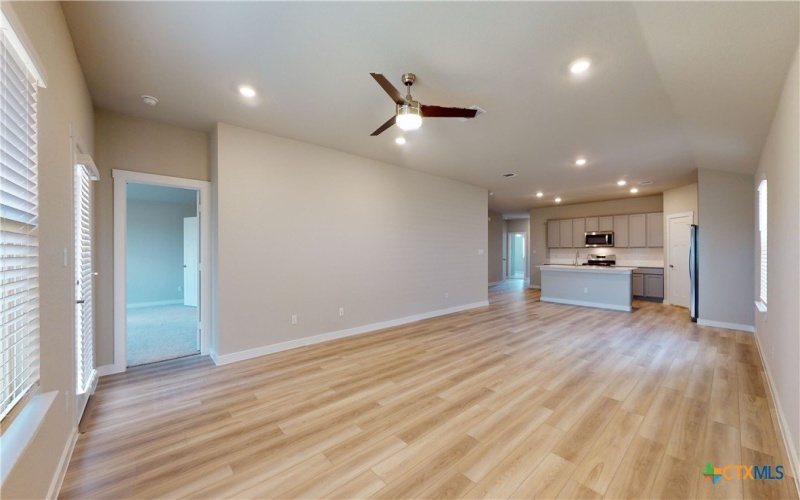 4014 Baerlon Cove, Killeen, TX 76542, 4 Bedrooms Bedrooms, ,2 BathroomsBathrooms,Residential,For Sale,4014 Baerlon Cove,586705