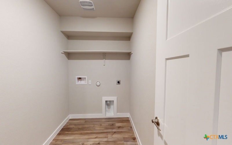 4020 Baerlon Cove, Killeen, TX 76542, 3 Bedrooms Bedrooms, ,2 BathroomsBathrooms,Residential,For Sale,4020 Baerlon Cove,586717
