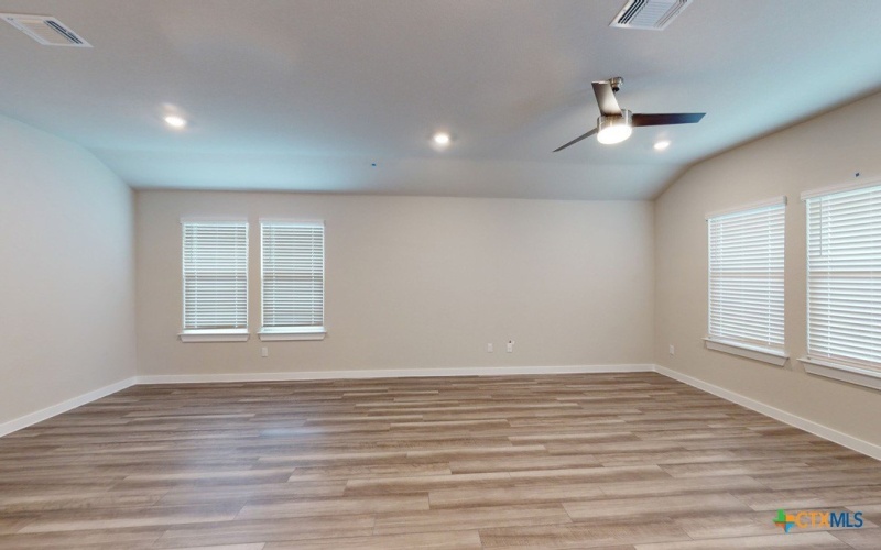 4021 Baerlon Cove, Killeen, TX 76542, 3 Bedrooms Bedrooms, ,2 BathroomsBathrooms,Residential,For Sale,4021 Baerlon Cove,586741