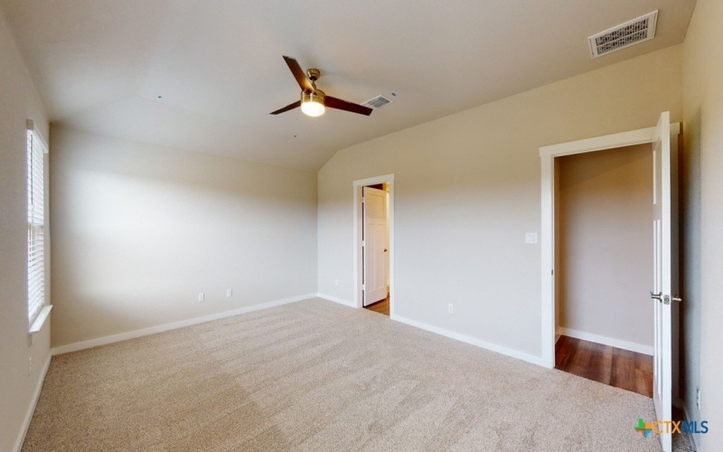 4021 Baerlon Cove, Killeen, TX 76542, 3 Bedrooms Bedrooms, ,2 BathroomsBathrooms,Residential,For Sale,4021 Baerlon Cove,586741