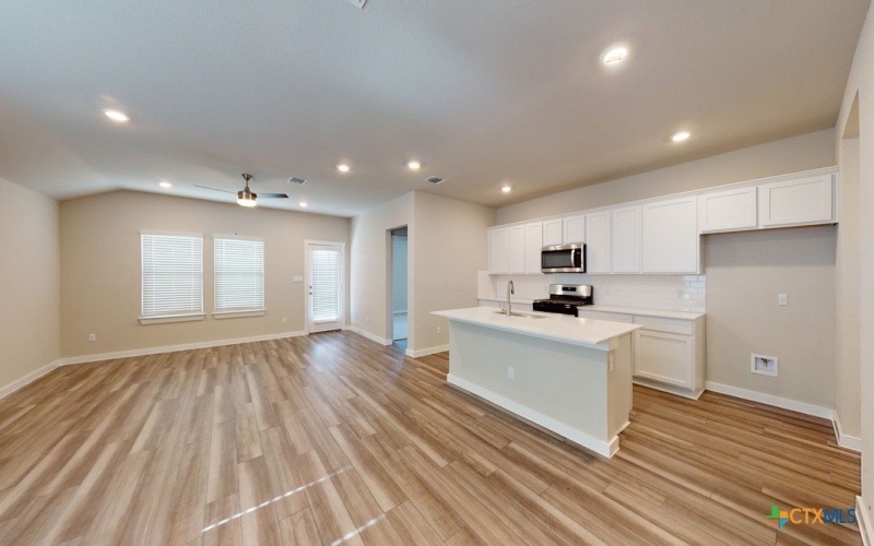 4021 Baerlon Cove, Killeen, TX 76542, 3 Bedrooms Bedrooms, ,2 BathroomsBathrooms,Residential,For Sale,4021 Baerlon Cove,586741