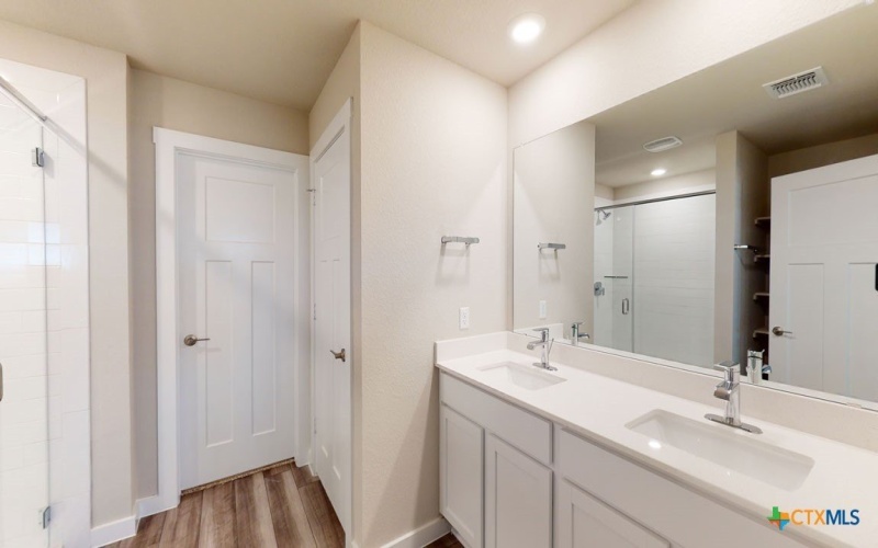 4028 Illian Cove, Killeen, TX 76542, 4 Bedrooms Bedrooms, ,2 BathroomsBathrooms,Residential,For Sale,4028 Illian Cove,586756