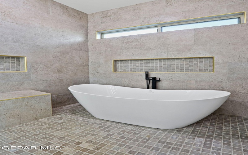 5644 Rio Bonito Circle, El Paso, TX 79932, 5 Bedrooms Bedrooms, ,3 BathroomsBathrooms,Residential,For Sale,5644 Rio Bonito Circle,926567