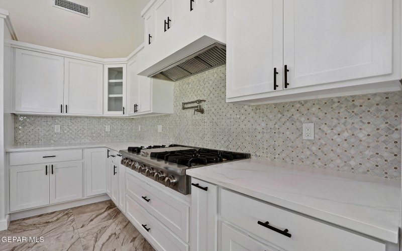 5644 Rio Bonito Circle, El Paso, TX 79932, 5 Bedrooms Bedrooms, ,3 BathroomsBathrooms,Residential,For Sale,5644 Rio Bonito Circle,926567