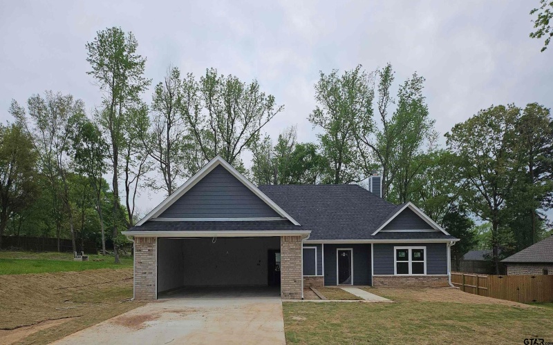 105 Johnston, Arp, TX 75750, 3 Bedrooms Bedrooms, ,2 BathroomsBathrooms,Residential,For Sale,105 Johnston,25010839