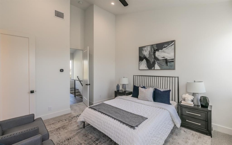 2210 Shea Road #104, Dallas, TX 75235, 2 Habitaciones Habitaciones , ,2 BañosBaños,Residential,En Venta,2210 Shea Road,20977329