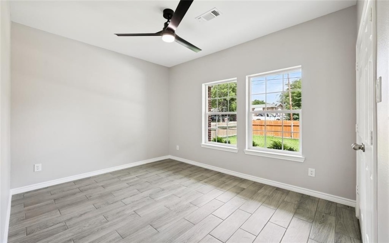 2070 Cool Mist Lane, Dallas, TX 75253, 3 Habitaciones Habitaciones , ,2 BañosBaños,Residential,En Venta,2070 Cool Mist Lane,20992212