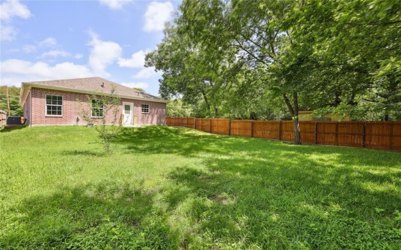 2070 Cool Mist Lane, Dallas, TX 75253, 3 Habitaciones Habitaciones , ,2 BañosBaños,Residential,En Venta,2070 Cool Mist Lane,20992212