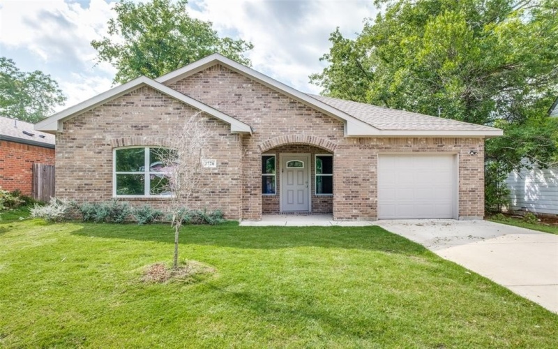 1356 S Denley Drive, Dallas, TX 75216, 3 Bedrooms Bedrooms, ,2 BathroomsBathrooms,Residential,For Sale,1356 S Denley Drive,21002536