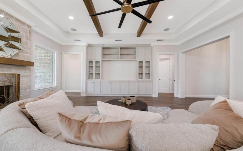 8005 Bee Cave Road, China Spring, TX 76633, 4 Bedrooms Bedrooms, ,3 BathroomsBathrooms,Residential,For Sale,8005 Bee Cave Road,21002616