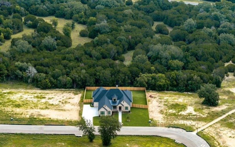8005 Bee Cave Road, China Spring, TX 76633, 4 Bedrooms Bedrooms, ,3 BathroomsBathrooms,Residential,For Sale,8005 Bee Cave Road,21002616