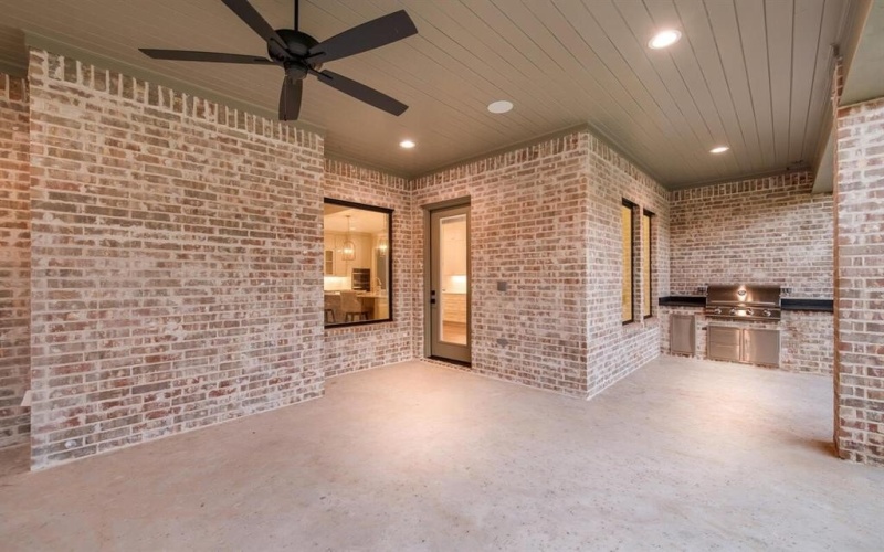 8005 Bee Cave Road, China Spring, TX 76633, 4 Bedrooms Bedrooms, ,3 BathroomsBathrooms,Residential,For Sale,8005 Bee Cave Road,21002616